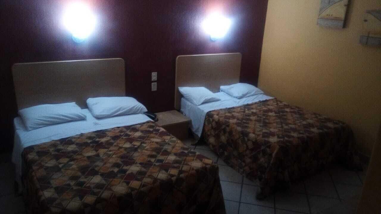 Hotel Castilla Y Leon 瓜达拉哈拉 外观 照片
